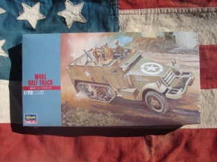 Hasegawa 31107  M4A1 half track U.S.Army